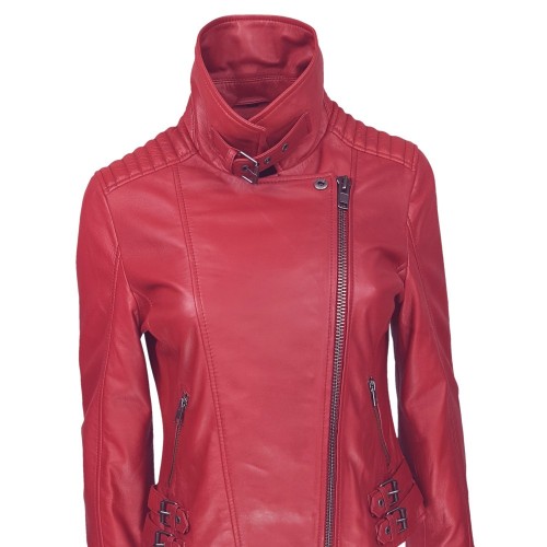 Blouson style perfecto rouge femme en cuir d’agneau – coupe ajustée et allure audacieuse