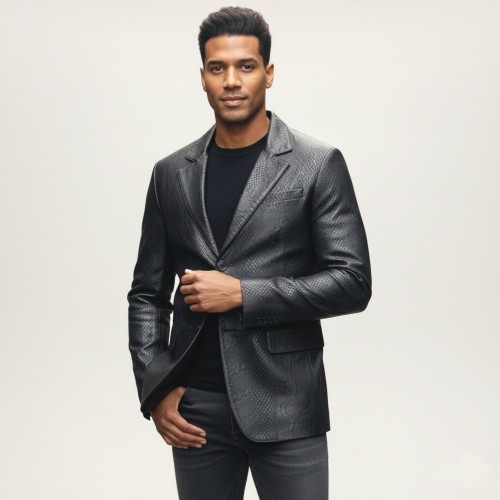 Blazer homme en cuir d’agneau noir imprimé motif python