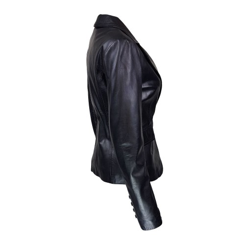 Veste courte blazer cuir noir femme avec col cranté et coupe ajustée